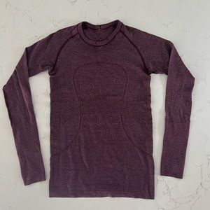 Lululemon Swiftly Tech Long Sleeve size 6